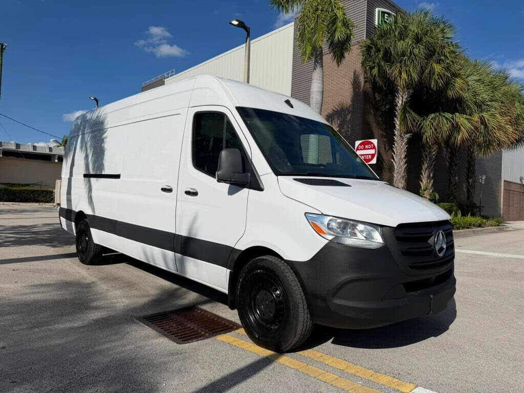 2023 MERCEDES-BENZ Sprinter