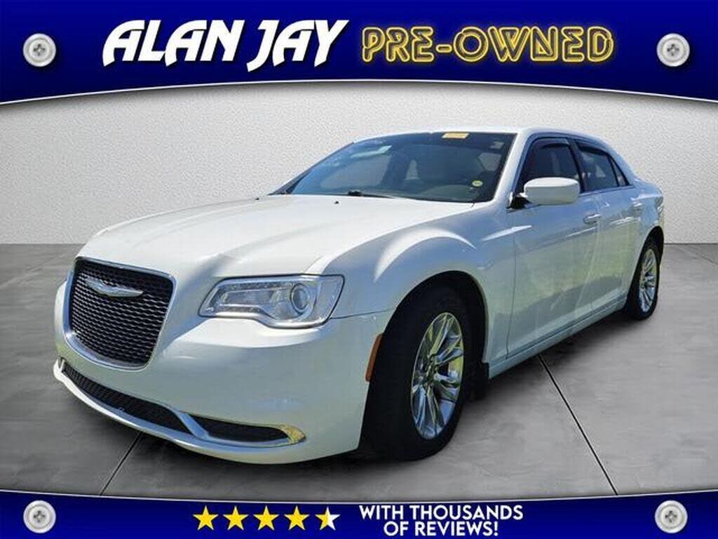2018 CHRYSLER 300