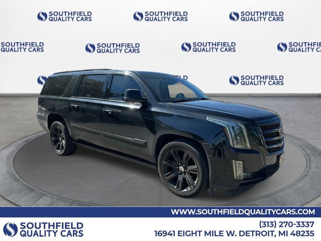2018 CADILLAC Escalade ESV