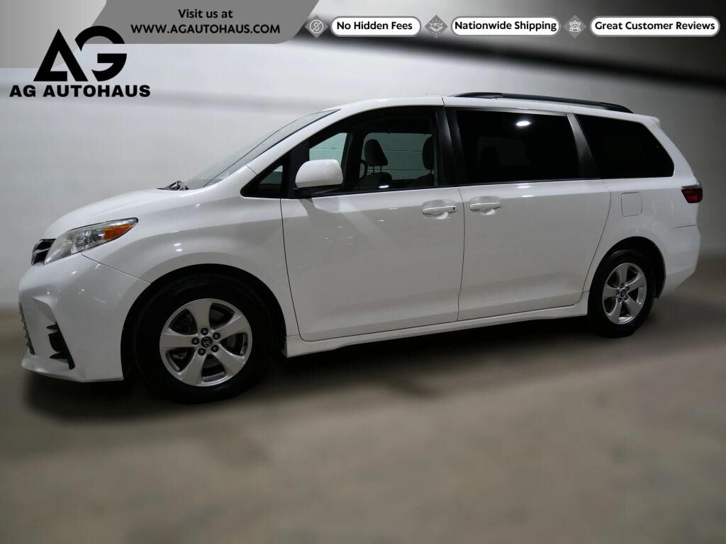 2018 TOYOTA Sienna