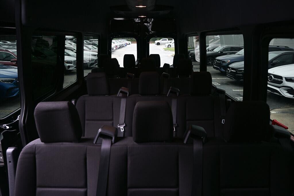 2025 Mercedes-Benz Sprinter