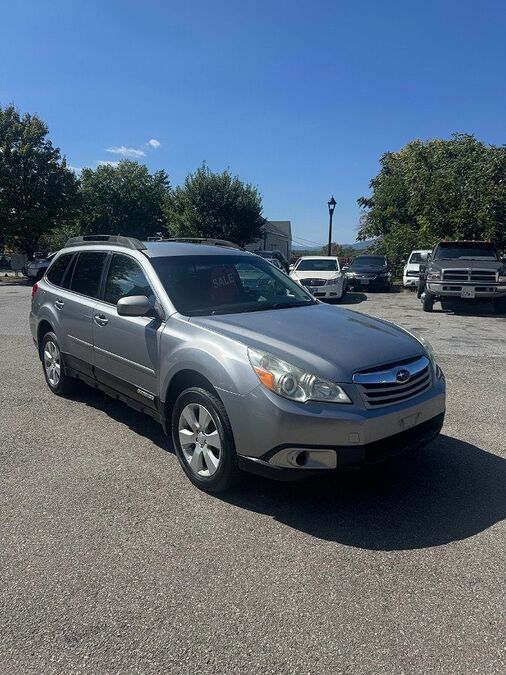 2011 SUBARU Outback