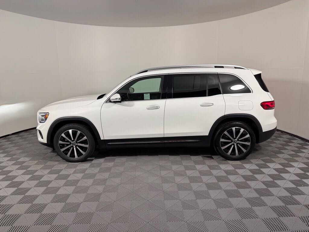 2023 Mercedes-Benz GLB-Class