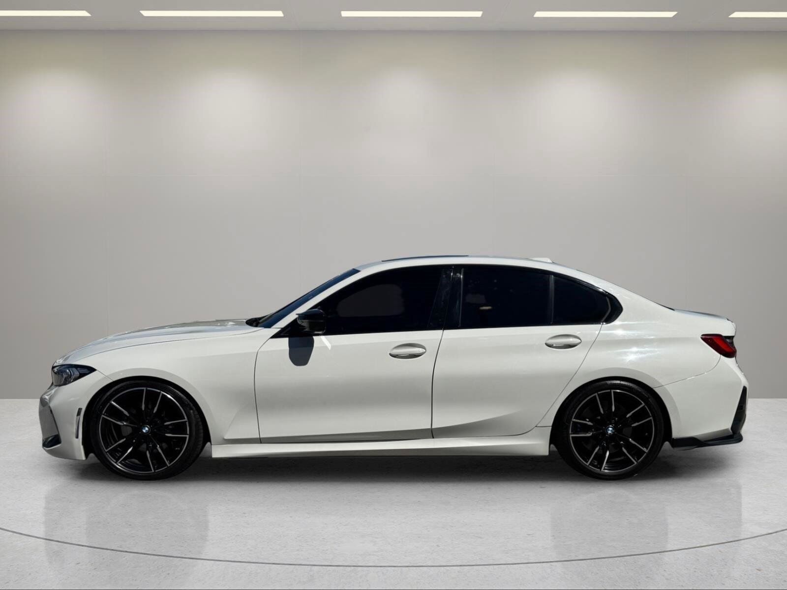 2023 BMW M340i