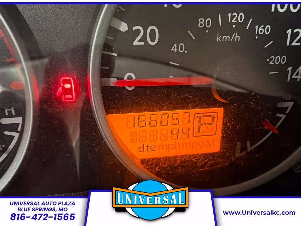 2011 NISSAN Frontier