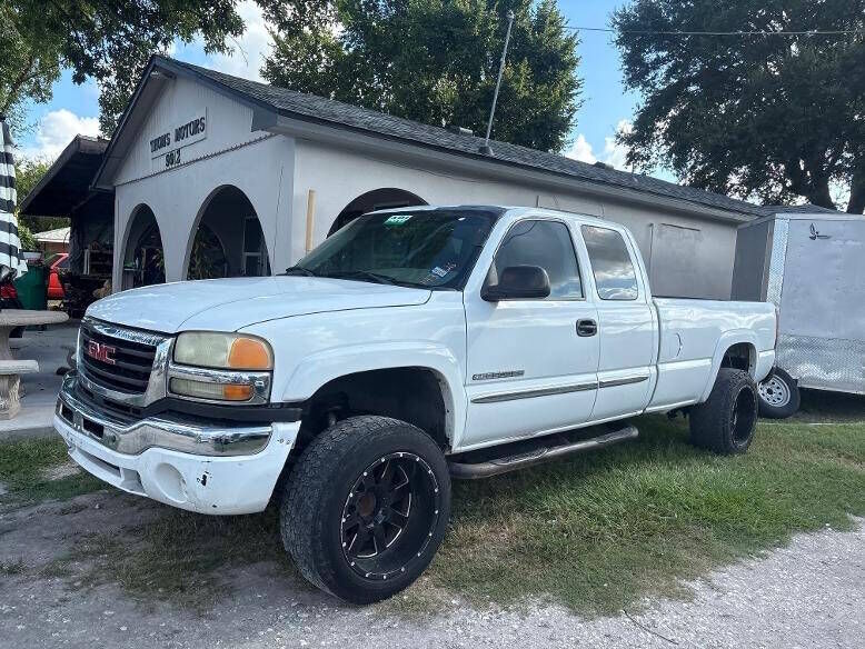 2003 GMC Sierra