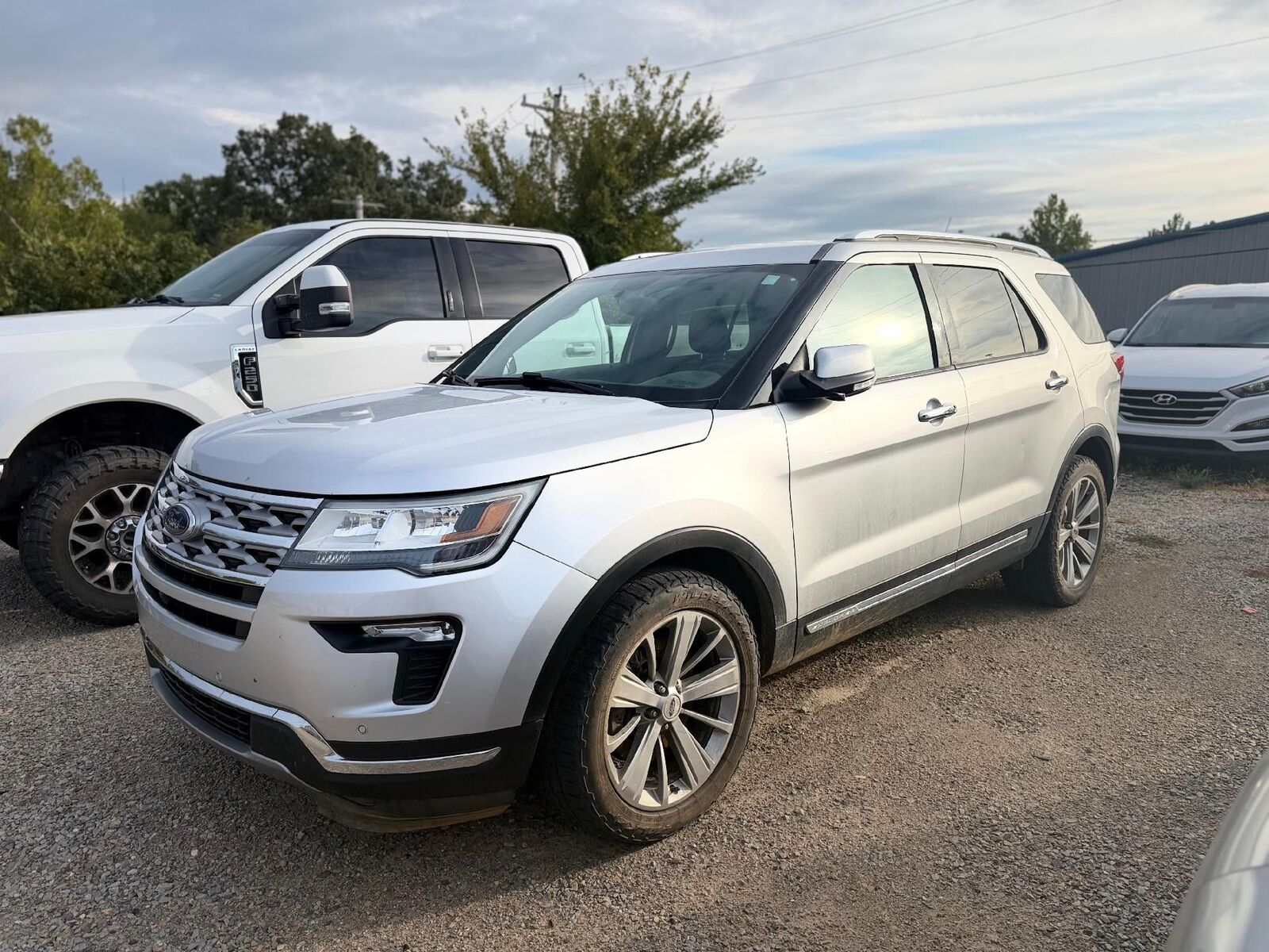2018 FORD Explorer