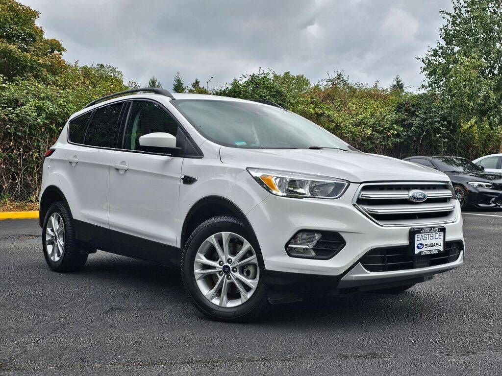 2018 FORD Escape
