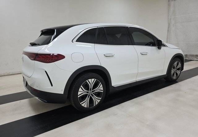 2025 Mercedes-Benz EQE-Class SUV