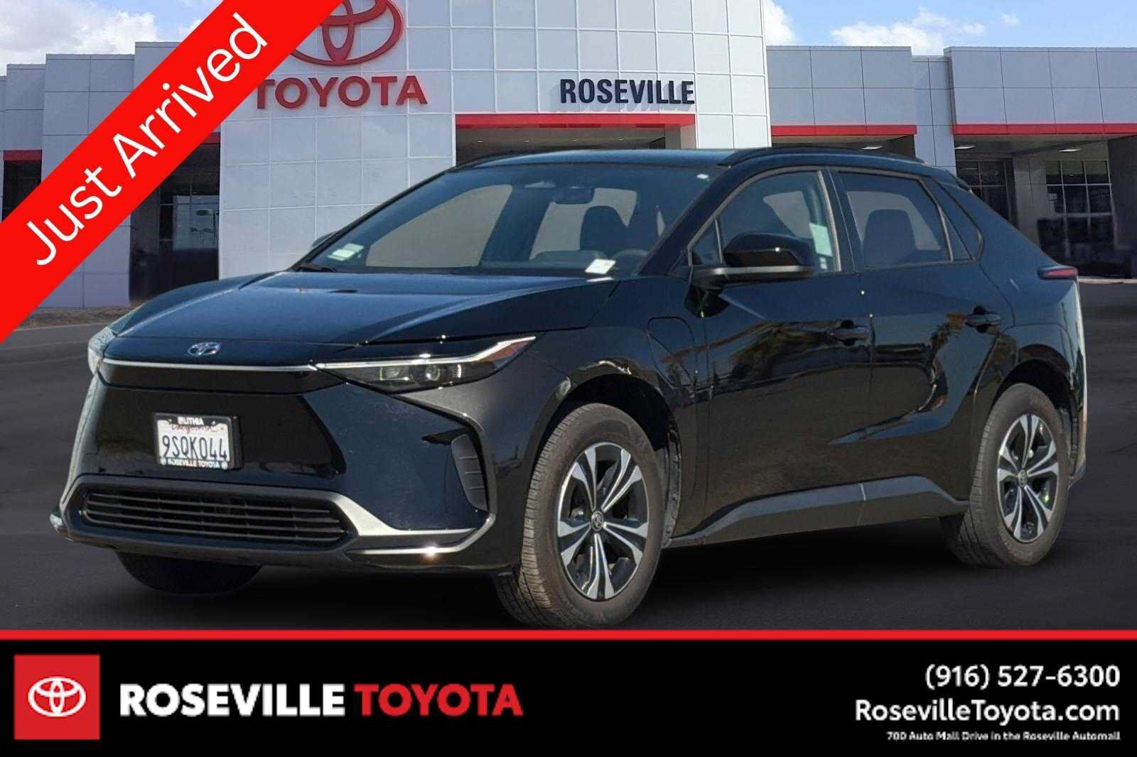 2025 TOYOTA bZ4X