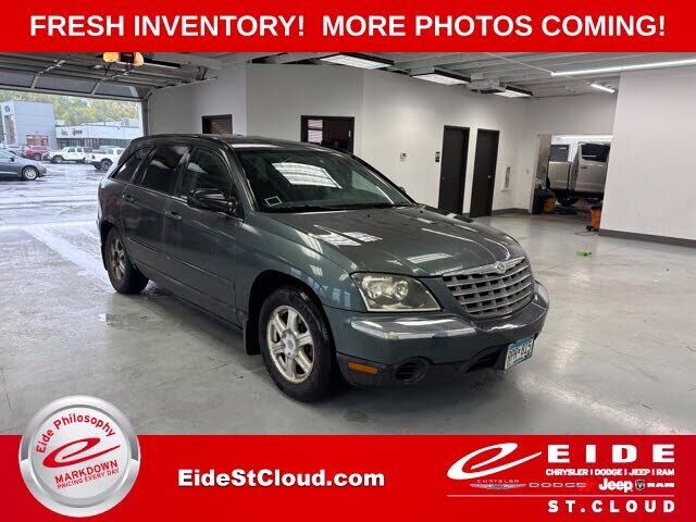 2004 CHRYSLER Pacifica