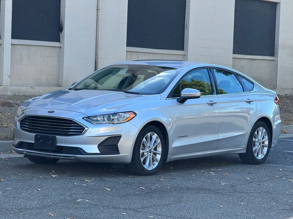 2019 FORD Fusion