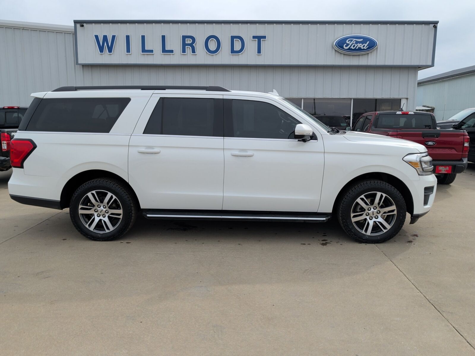 2022 FORD Expedition