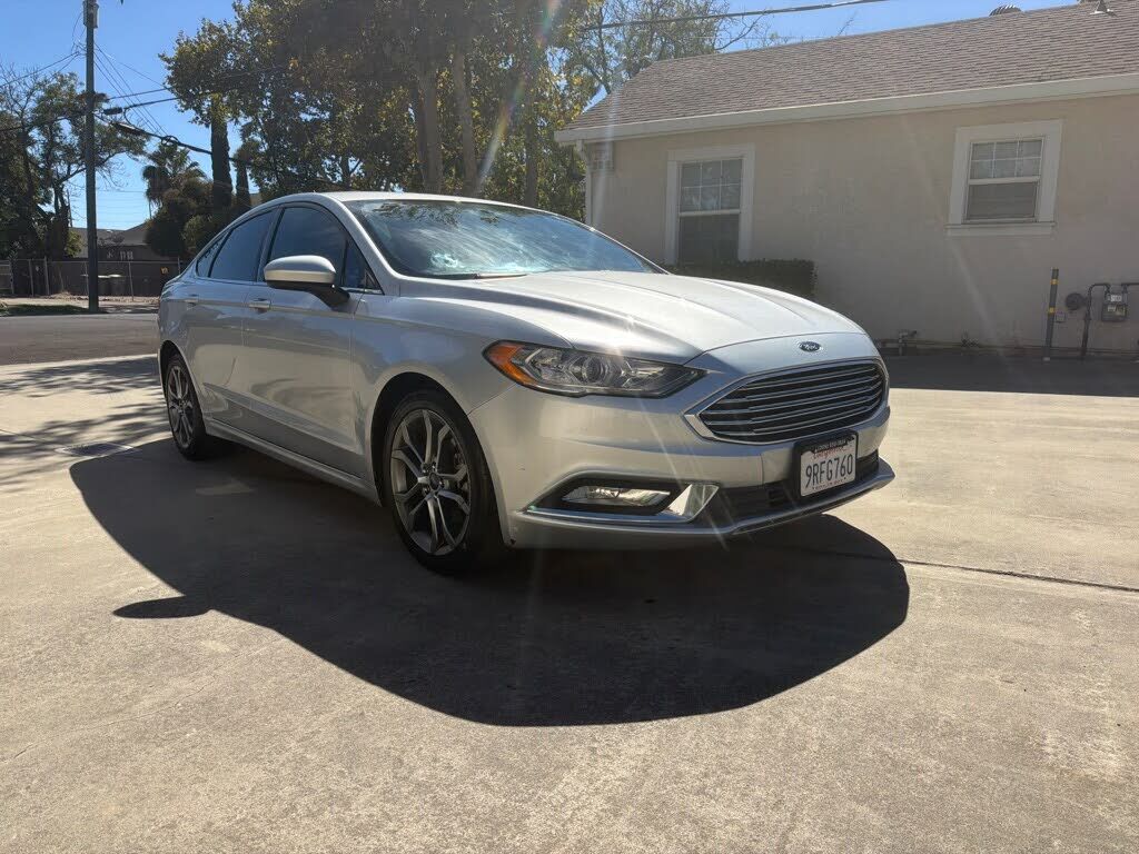 2017 FORD Fusion