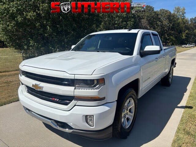 2018 CHEVROLET Silverado
