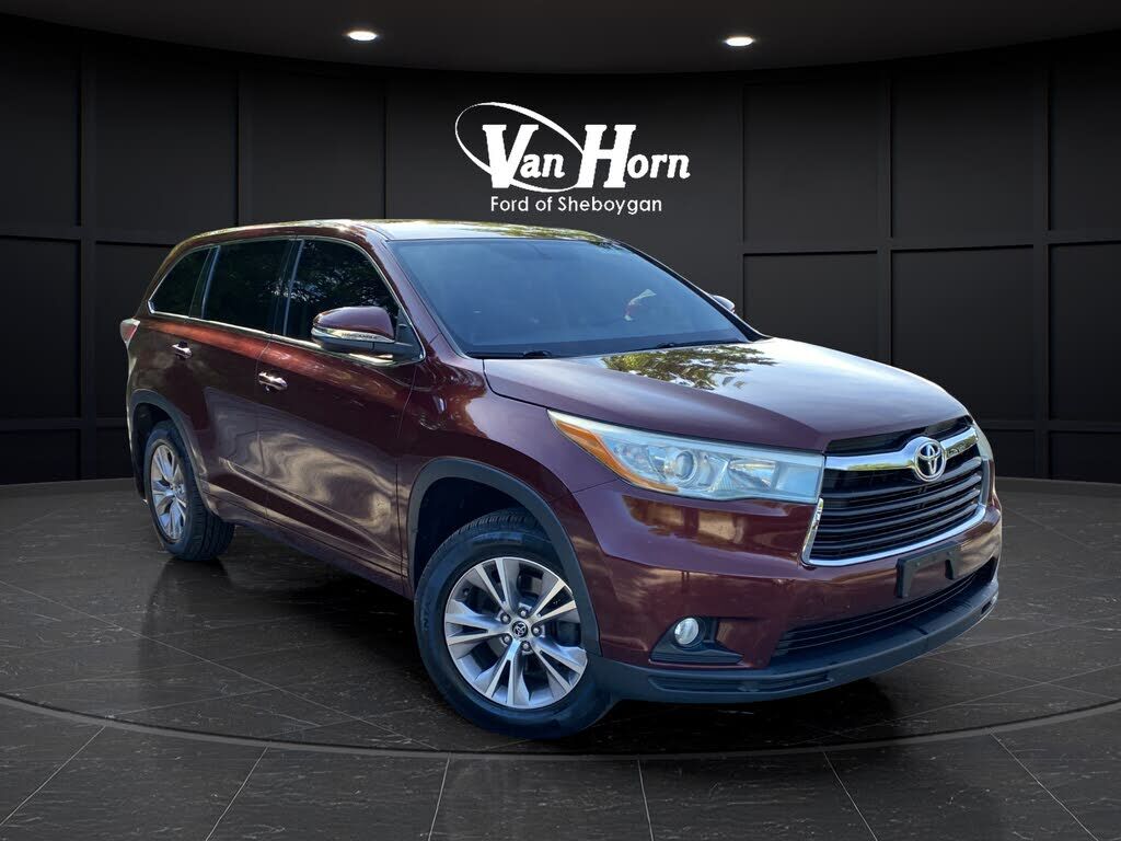 2016 TOYOTA Highlander