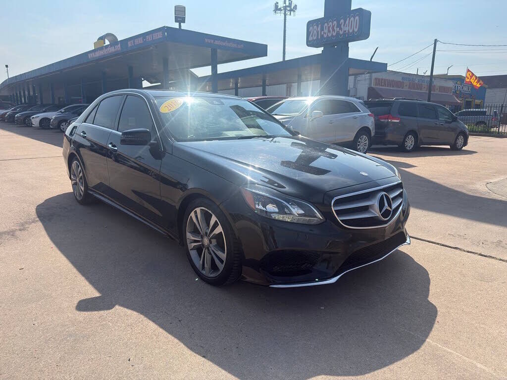 2016 MERCEDES-BENZ E-Class