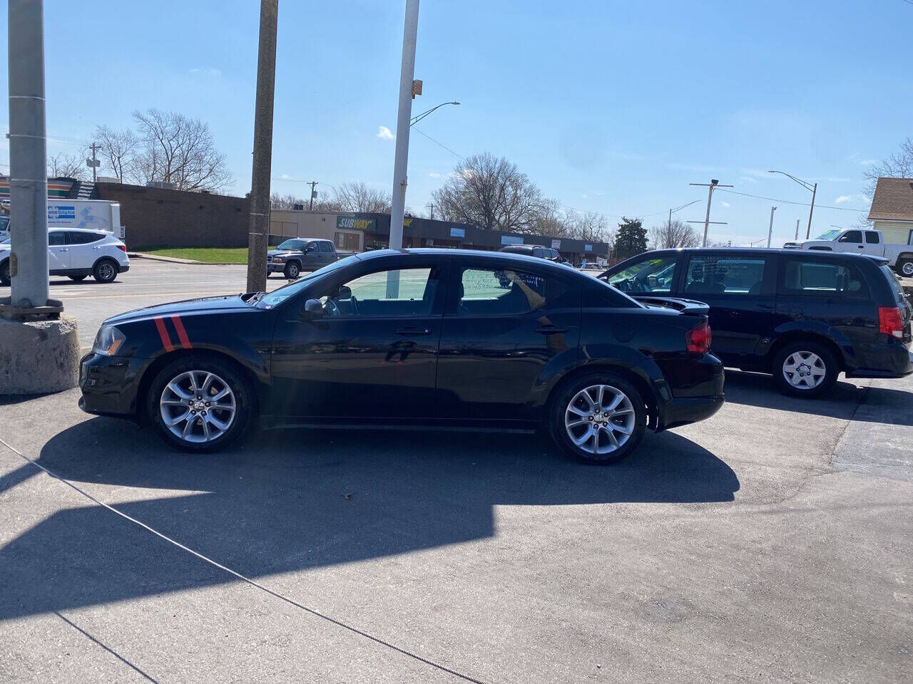 2012 DODGE Avenger