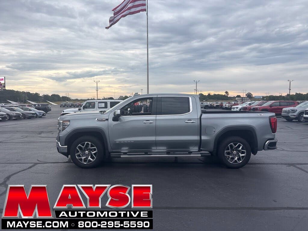 2023 GMC Sierra