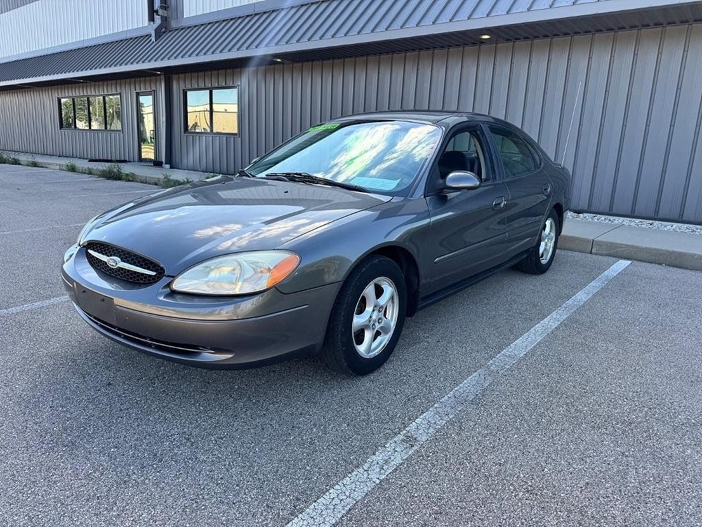 2002 FORD Taurus