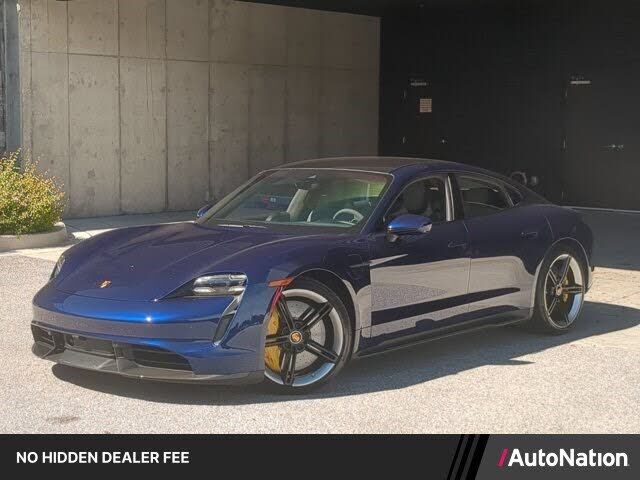 2020 PORSCHE Taycan