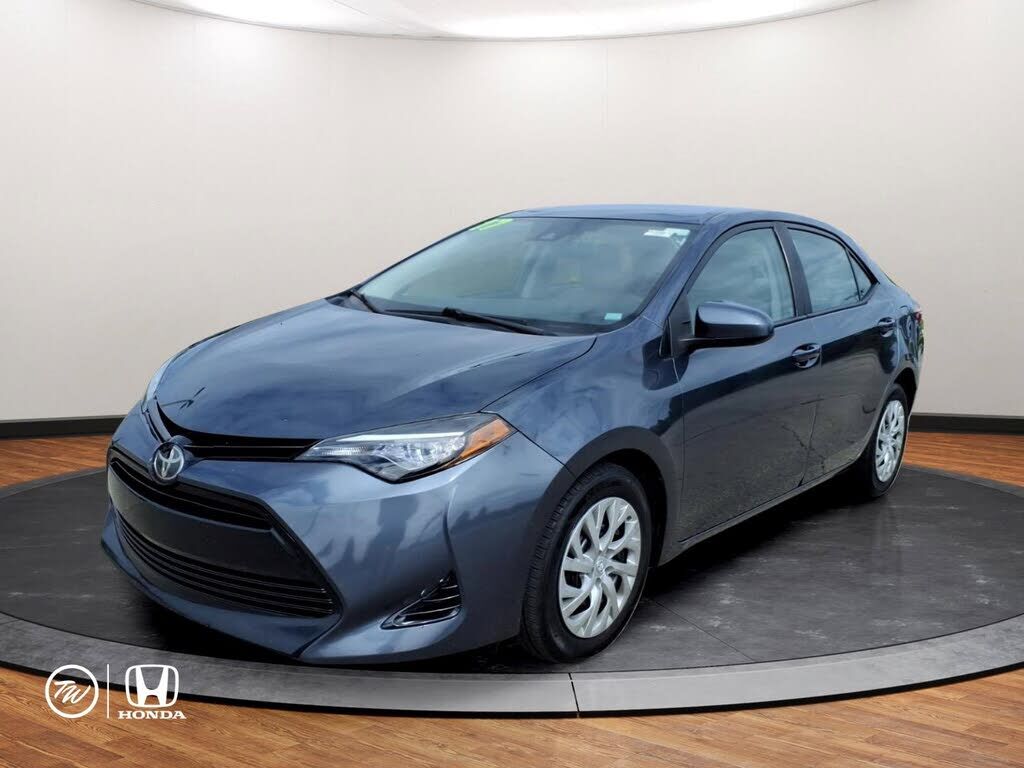 2017 TOYOTA Corolla
