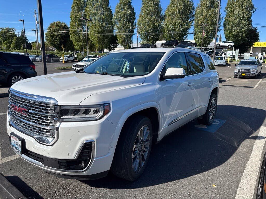 2020 GMC Acadia