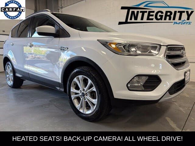 2017 FORD Escape