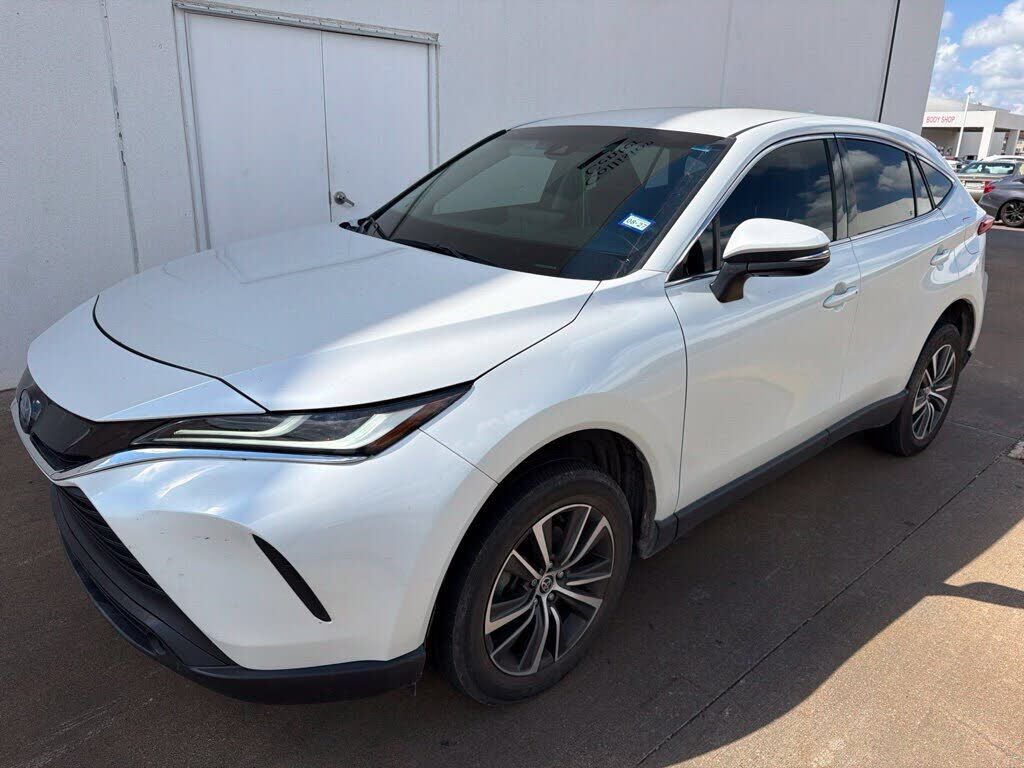 2024 TOYOTA Venza