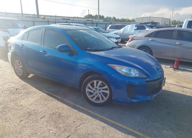 2012 MAZDA Mazda3