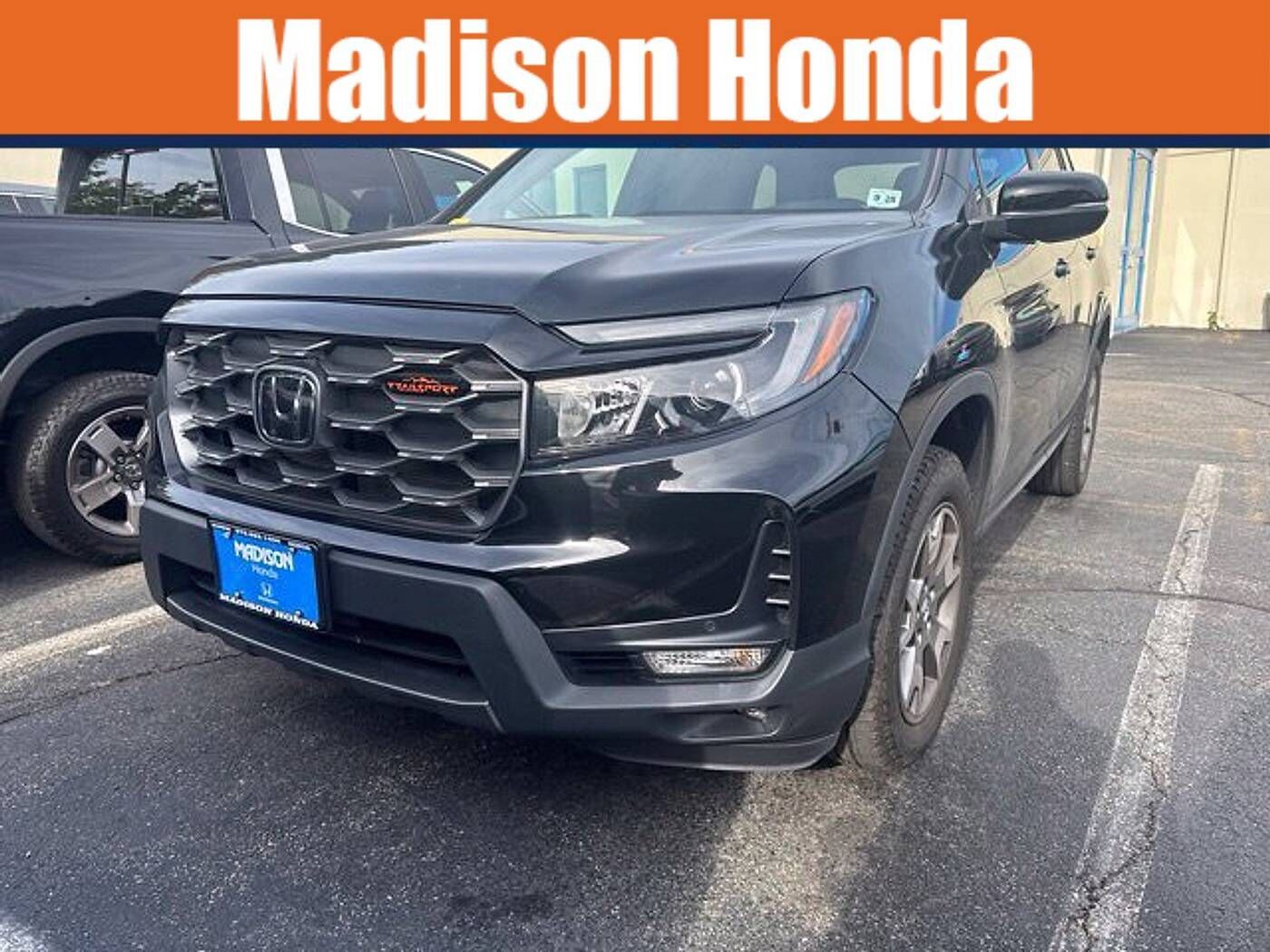 2023 HONDA Passport