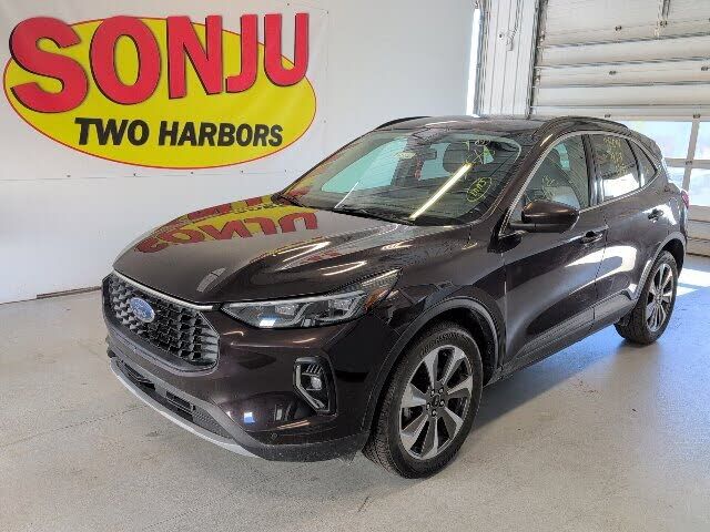 2023 FORD Escape