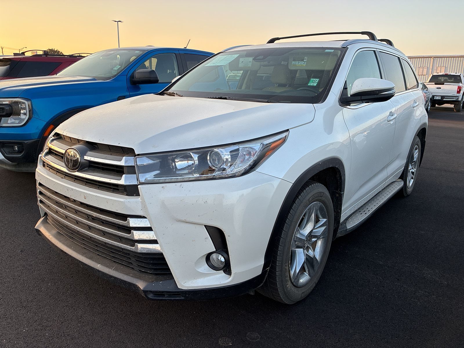 2018 TOYOTA Highlander