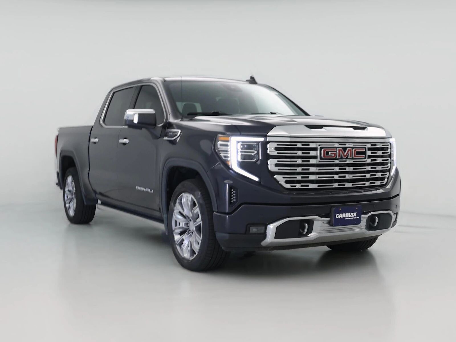 2023 GMC Sierra
