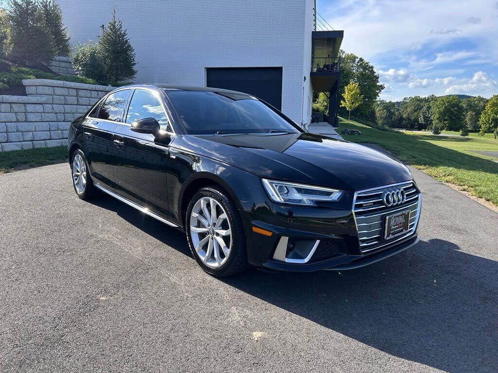 2019 AUDI A4