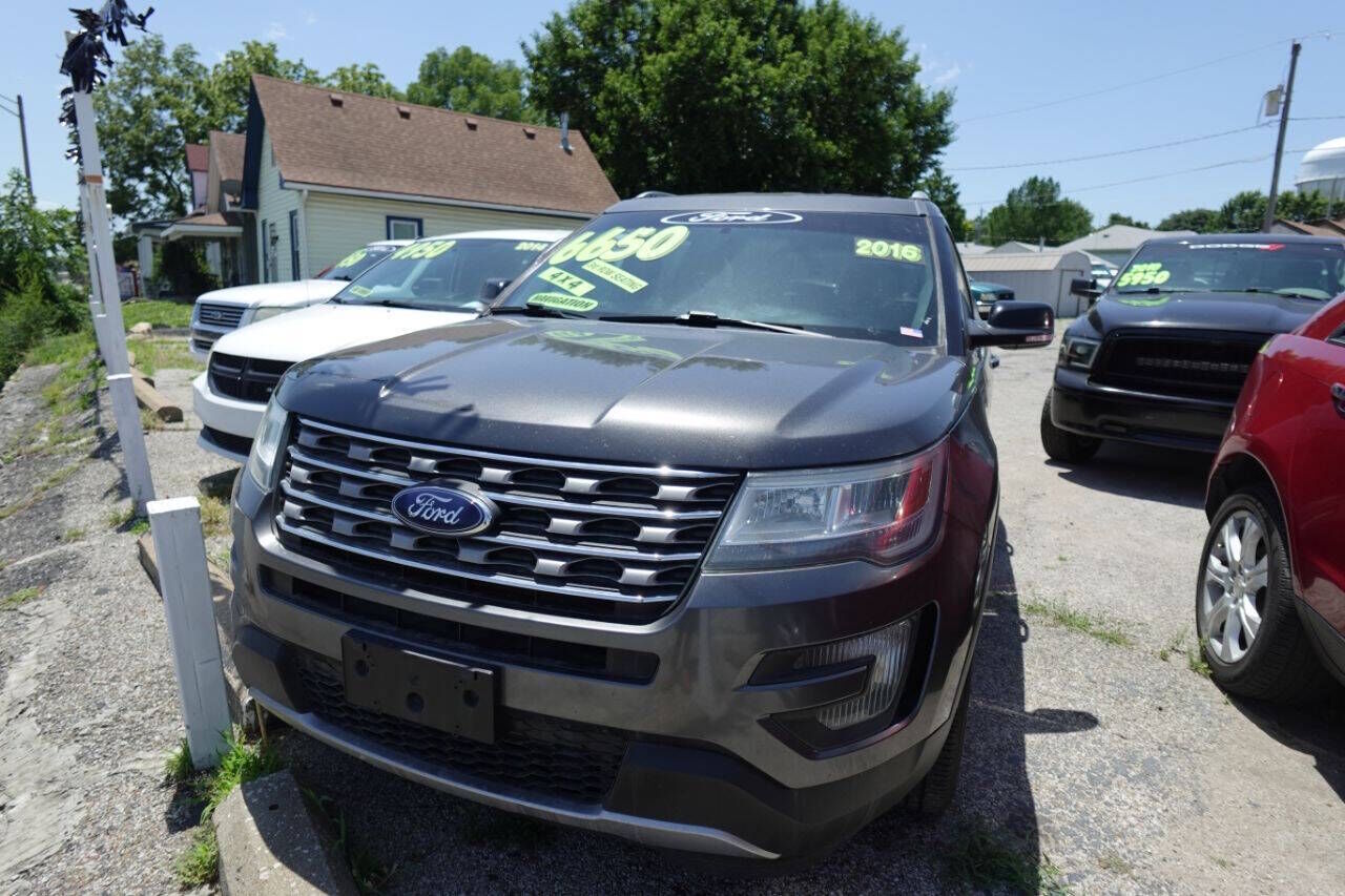 2016 FORD Explorer