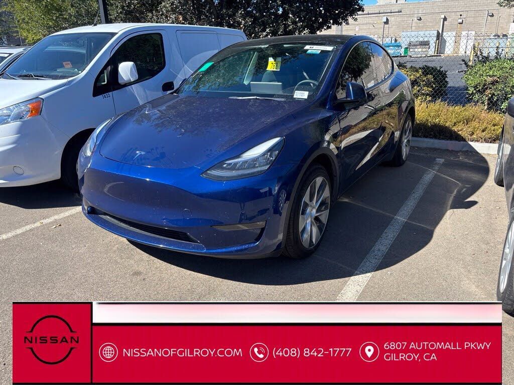 2021 TESLA Model Y