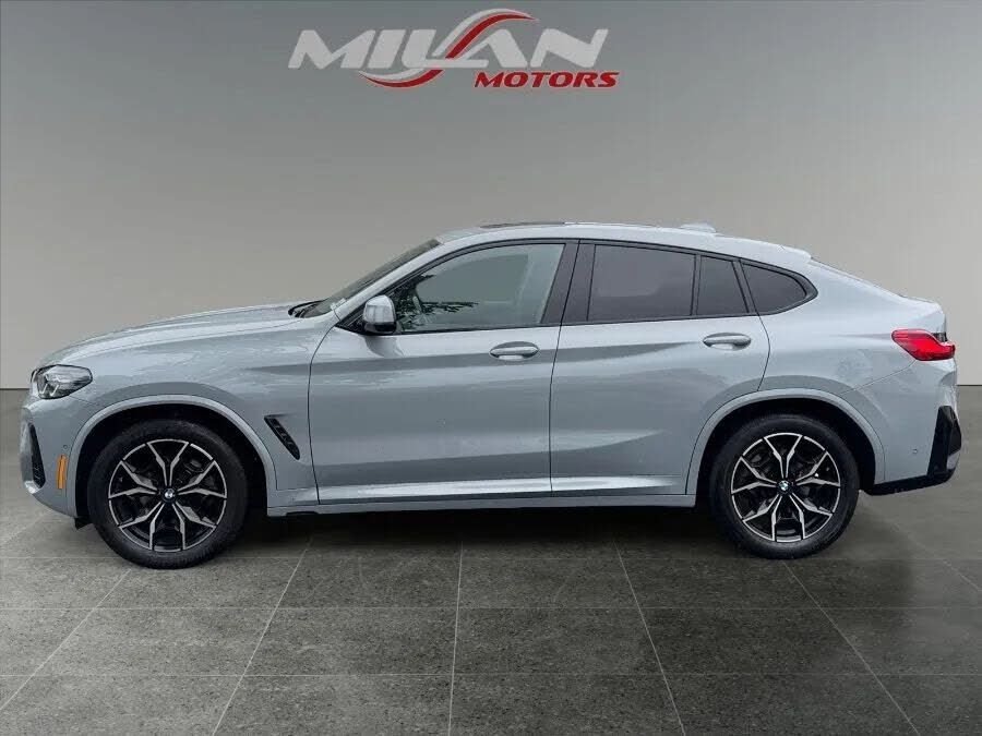 2023 BMW X4