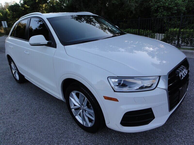 2017 AUDI Q3