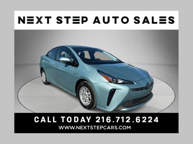 2020 TOYOTA PRIUS