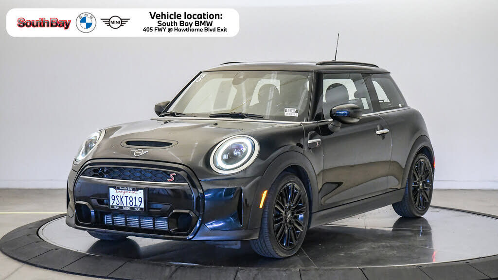 2023 MINI Hardtop