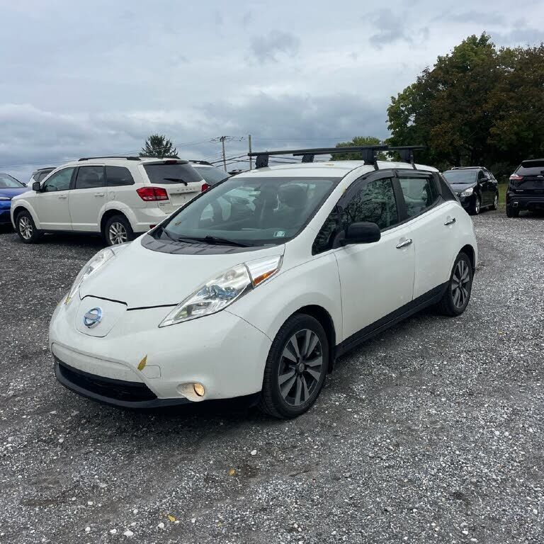 2015 NISSAN Leaf