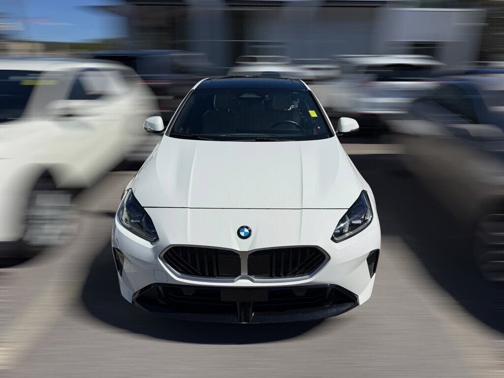 2025 BMW 228i