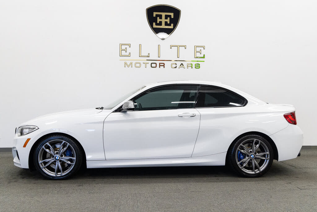 2016 BMW M235i