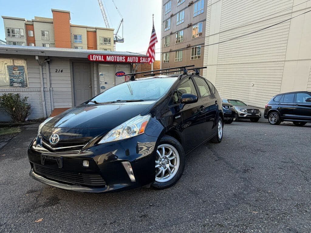 2014 TOYOTA Prius