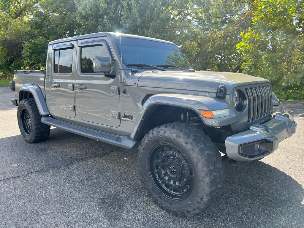 2022 JEEP Gladiator