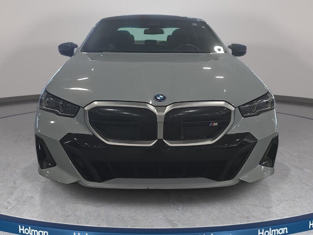 2024 BMW i5