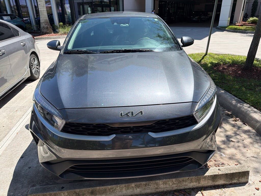 2023 KIA Forte