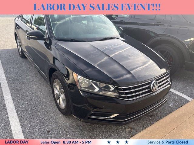 2016 VOLKSWAGEN Passat