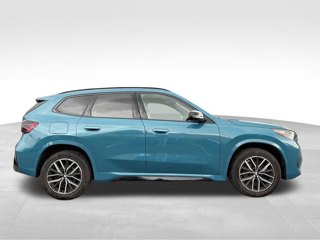 2023 BMW X1